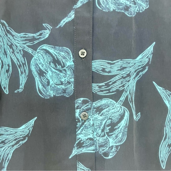 Susan Graver Blouse Mature Womens Blue Floral Button Front Long Sleeve Top Sz 8 - Picture 6 of 8